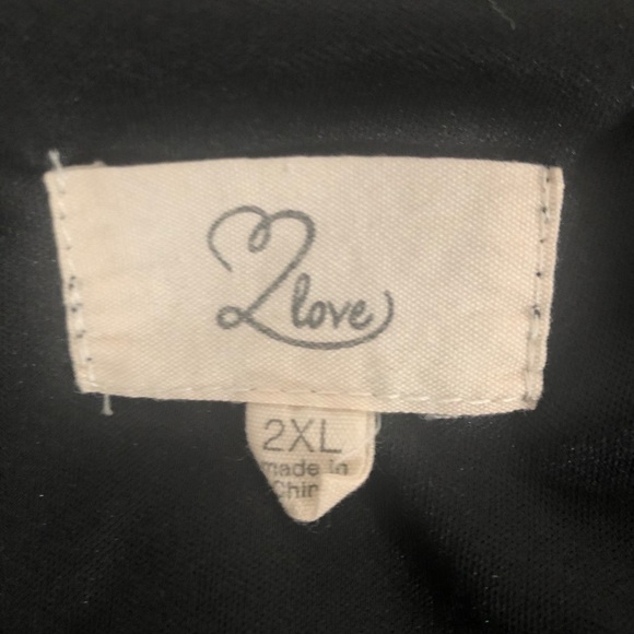 NWOT LLove Cape Romper - Picture 10 of 12